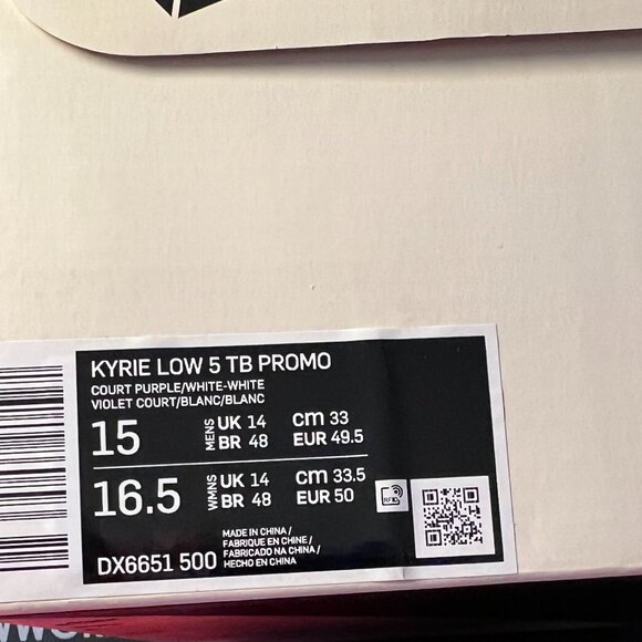 Athletic_Shoes